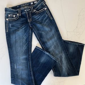 Miss Me Jeans Size 27 Buckle Exclusive EUC Distressed Bootcut Style JE5152B2L